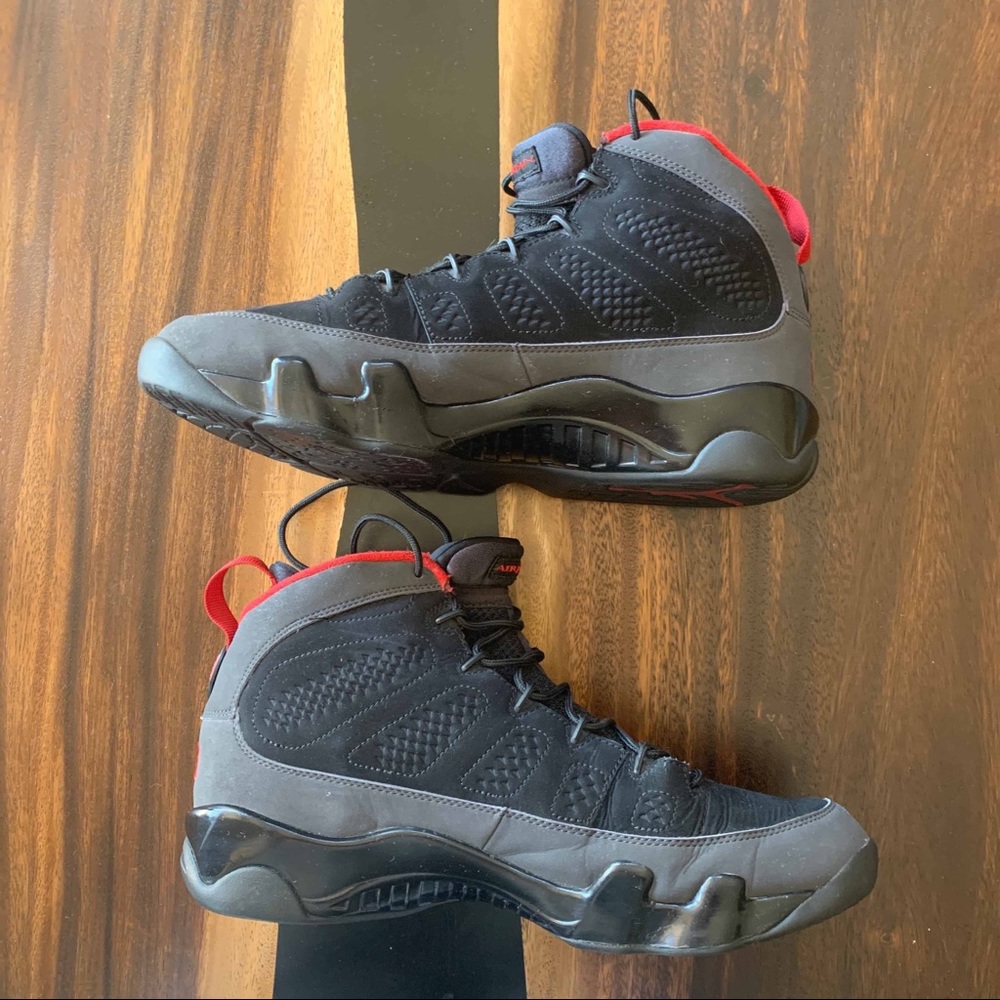 Air Jordan 9 Retro “Charcoal” 2010